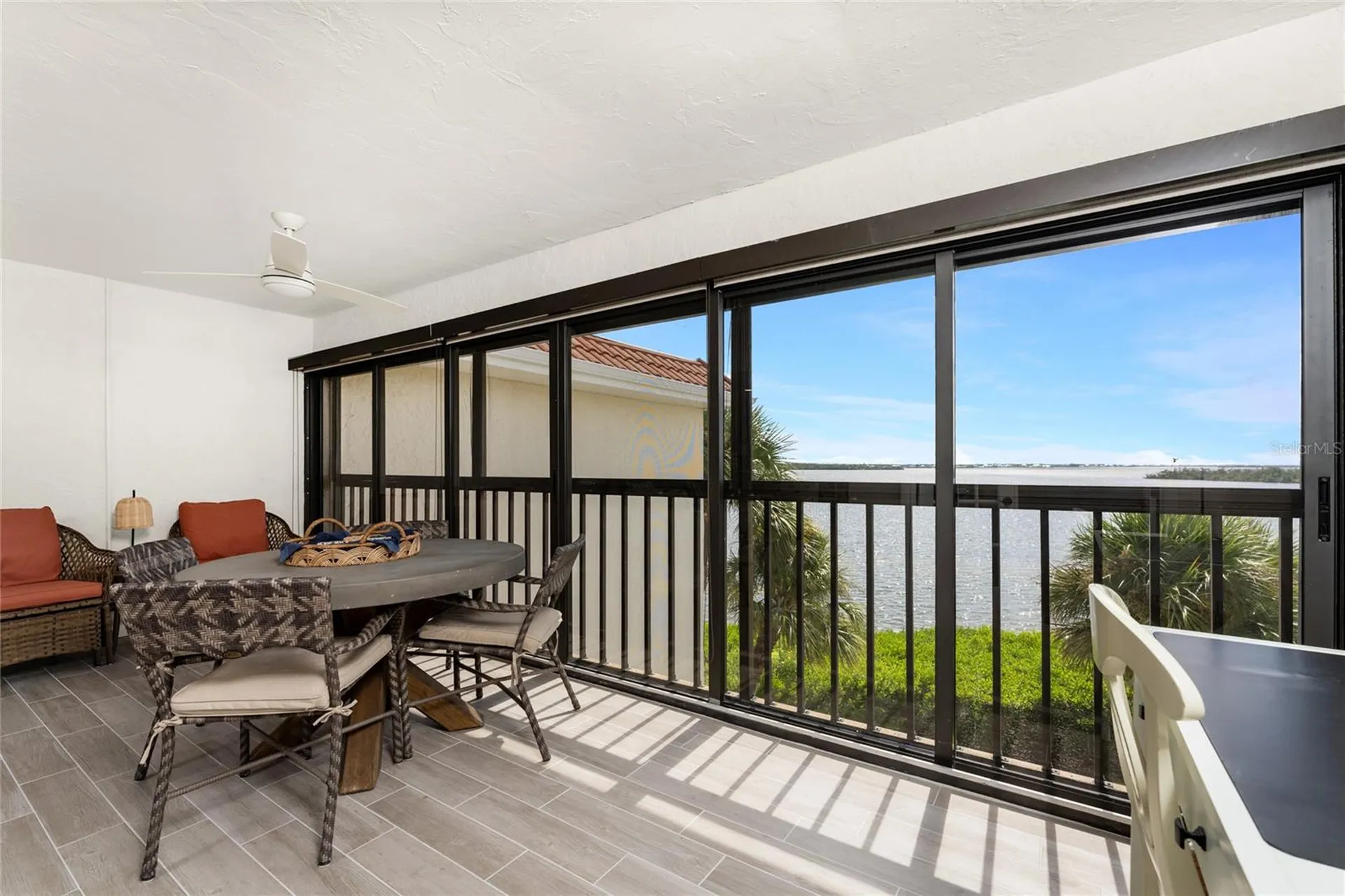 1591 Beach Road Englewood FL 34223