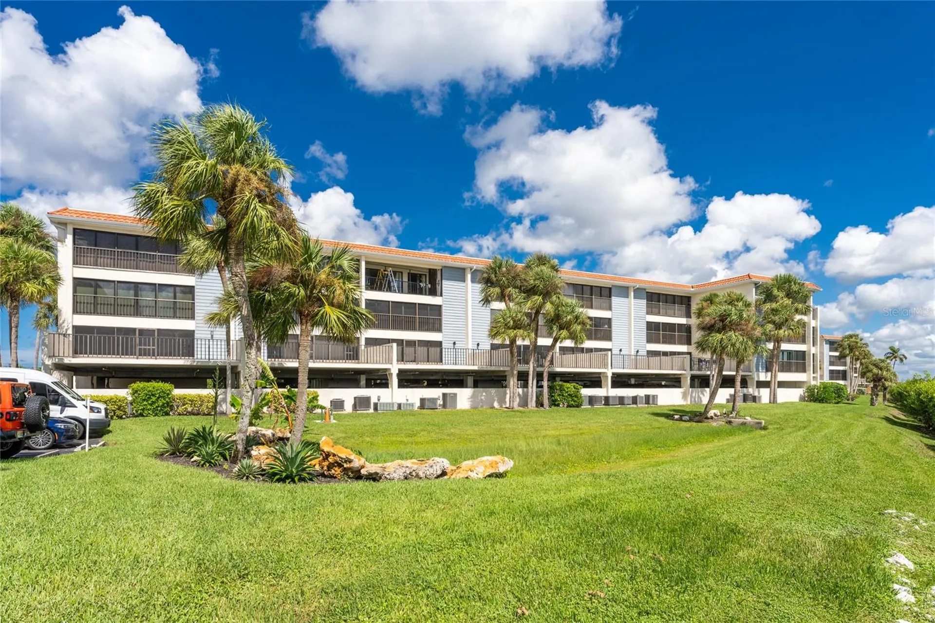 1591 Beach Road Englewood FL 34223