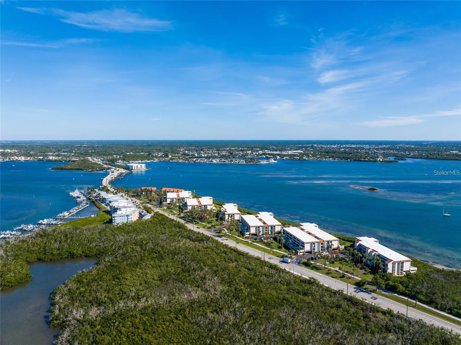 1591 Beach Road Englewood FL 34223