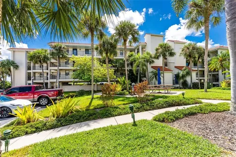 1591 Beach Road Englewood FL 34223