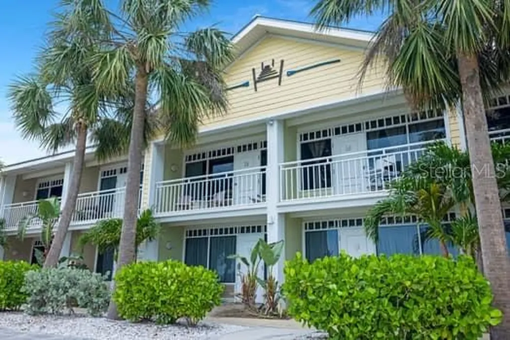 611 Destiny Drive Ruskin FL 33570