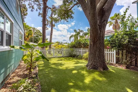 2709 Upton Street S Gulfport FL 33711