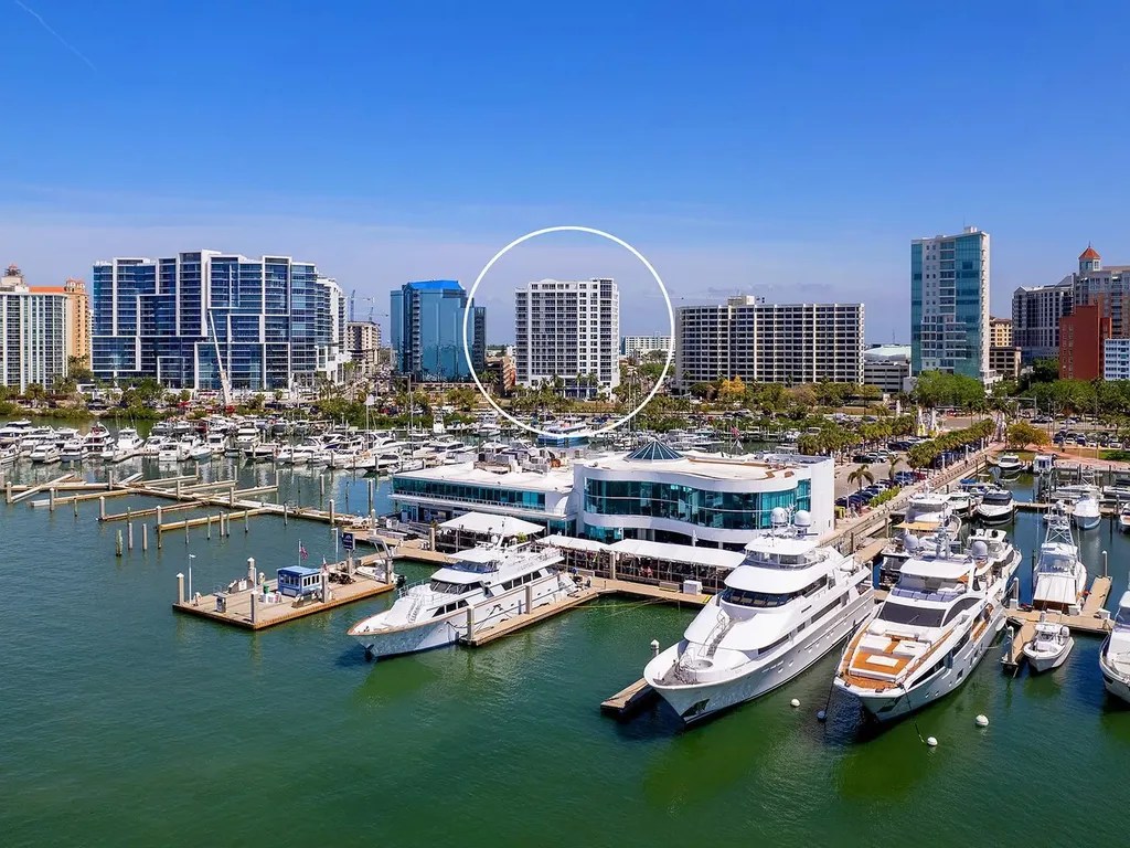 1233 N Gulfstream Avenue Sarasota FL 34236