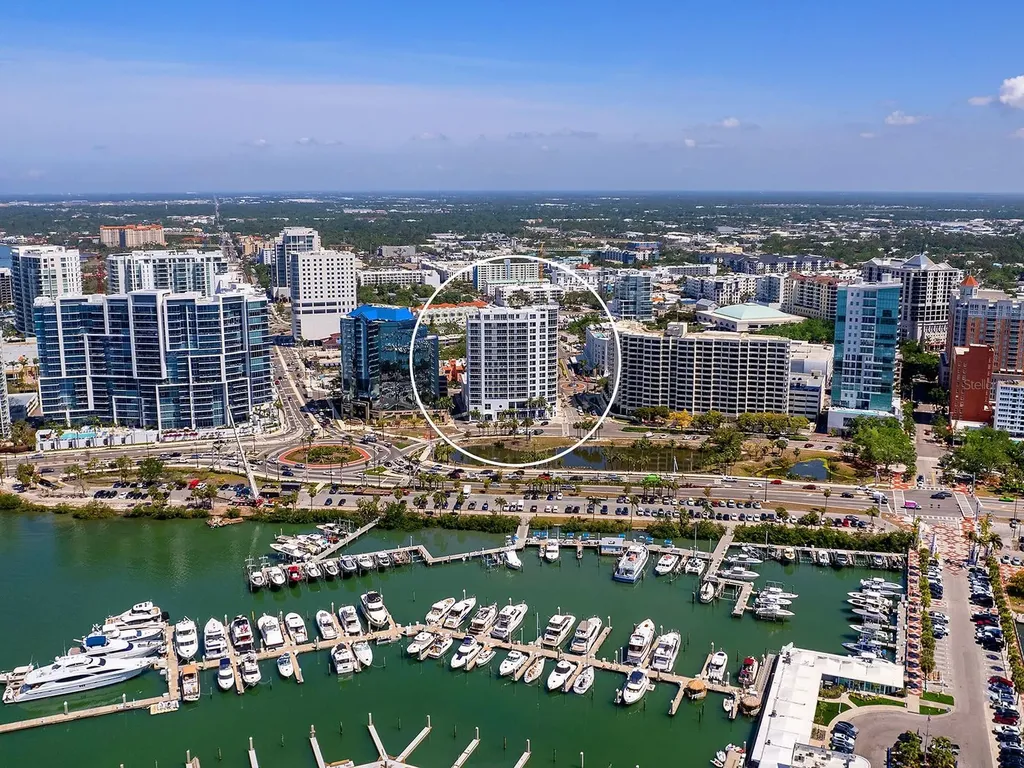 1233 N Gulfstream Avenue Sarasota FL 34236