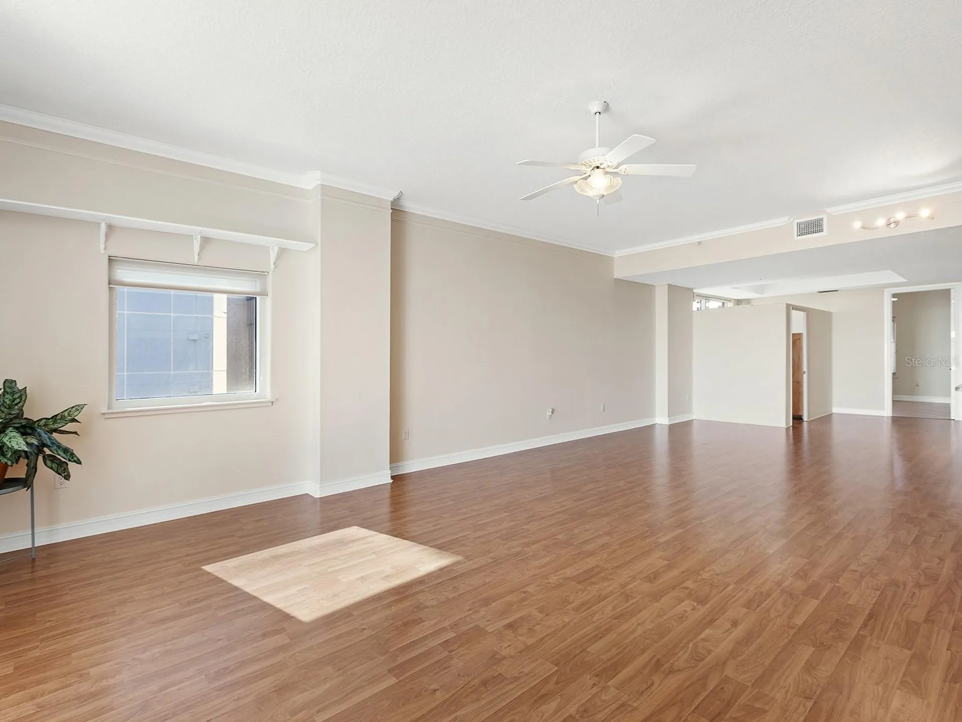 1233 N Gulfstream Avenue Sarasota FL 34236
