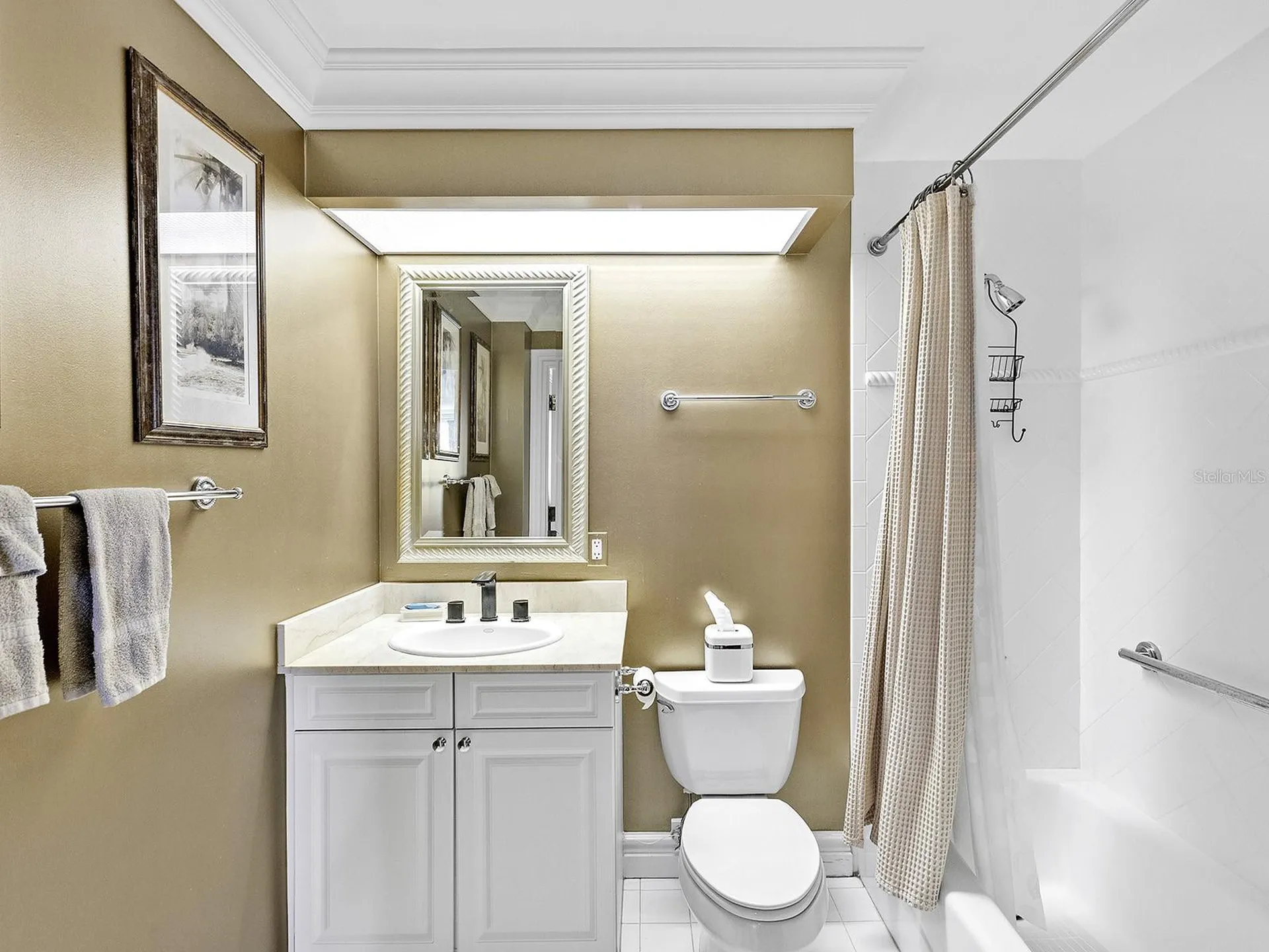 1233 N Gulfstream Avenue Sarasota FL 34236