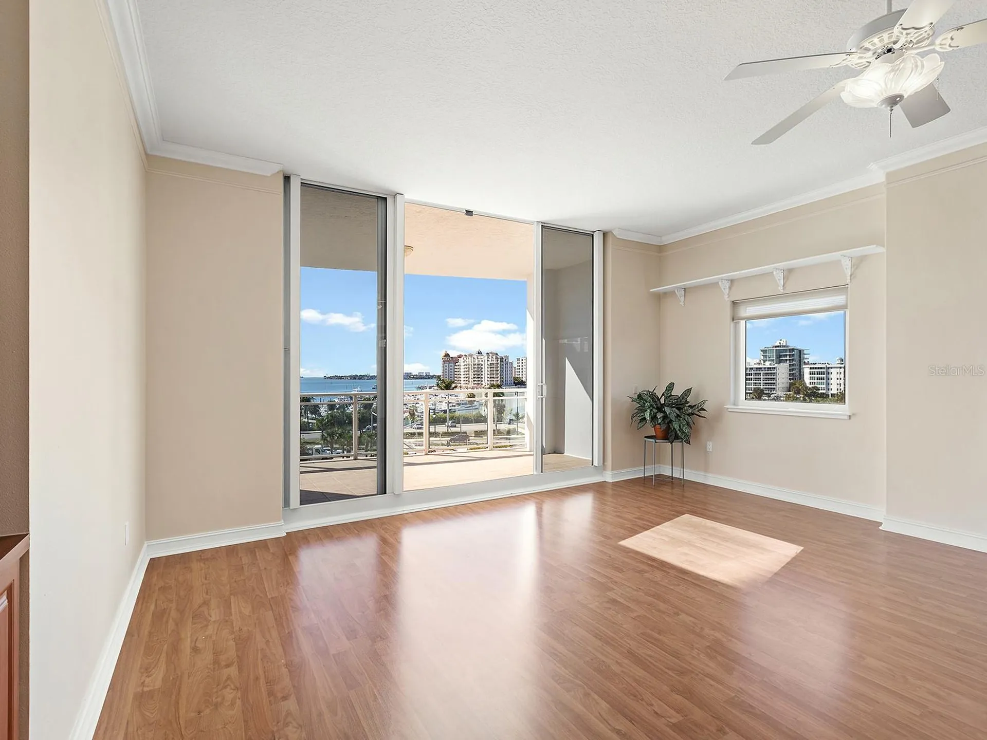 1233 N Gulfstream Avenue Sarasota FL 34236