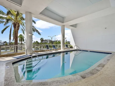 1233 N Gulfstream Avenue Sarasota FL 34236