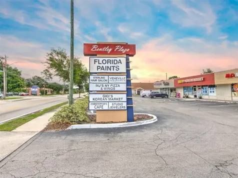1751 E Edgewood Drive Lakeland FL 33803
