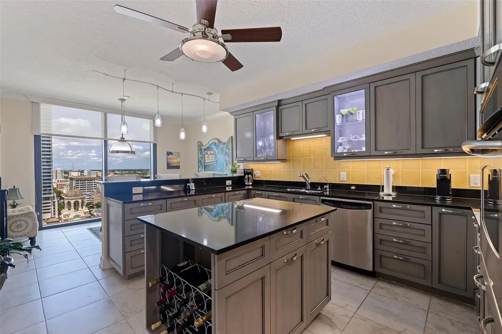 1 Beach Drive SE St Petersburg FL 33701