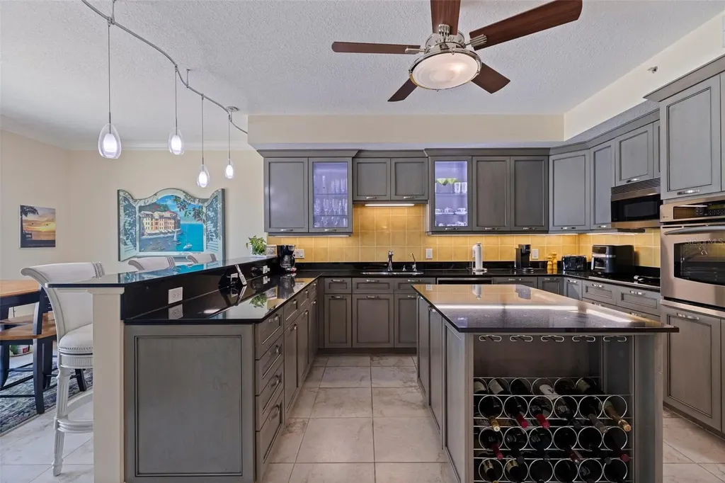 1 Beach Drive SE St Petersburg FL 33701