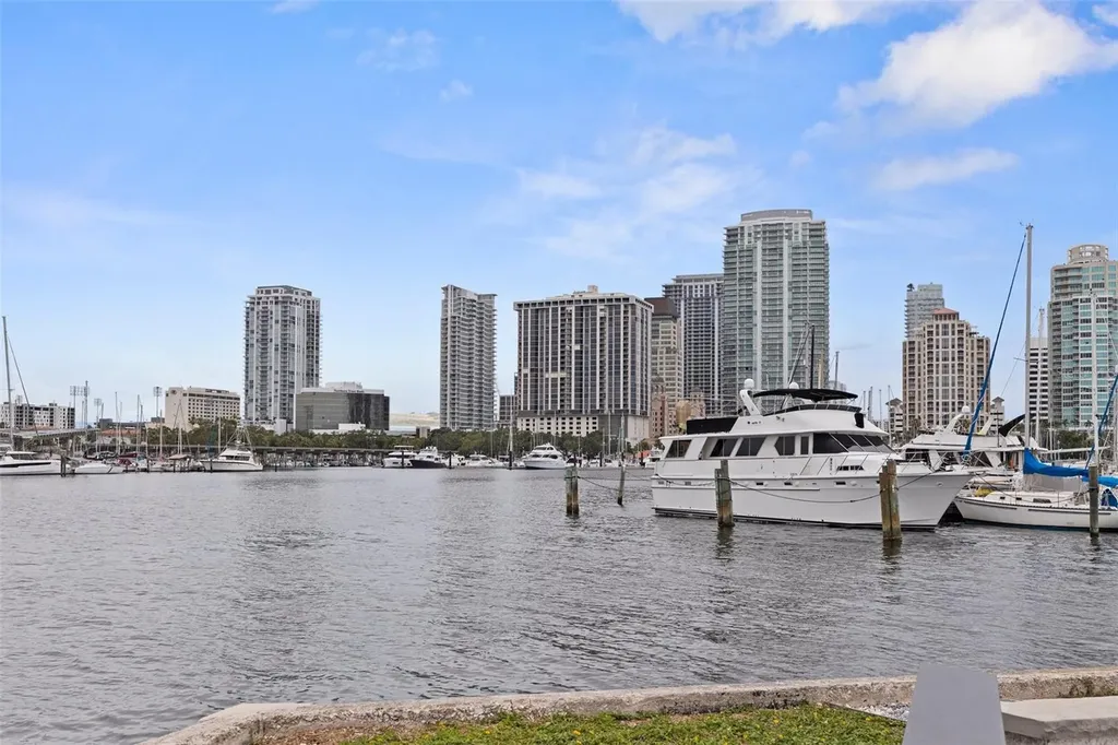 1 Beach Drive SE St Petersburg FL 33701