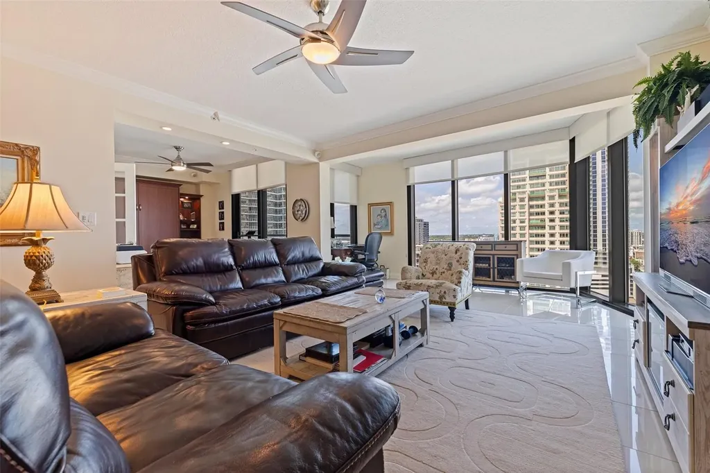 1 Beach Drive SE St Petersburg FL 33701