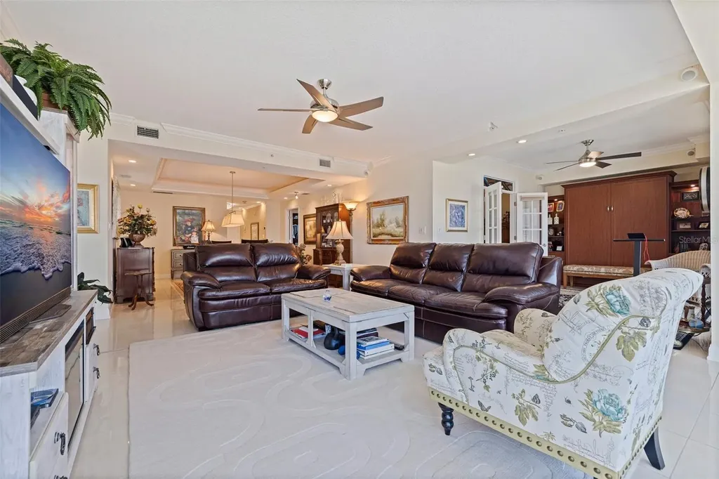 1 Beach Drive SE St Petersburg FL 33701