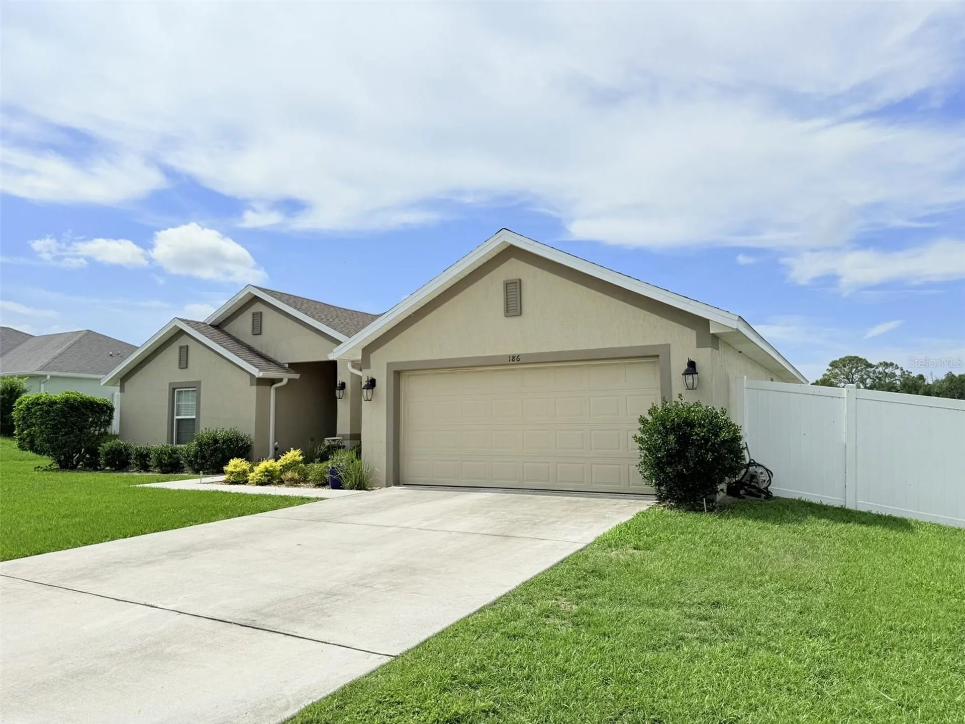 186 NW 44th Street Ocala FL 34475
