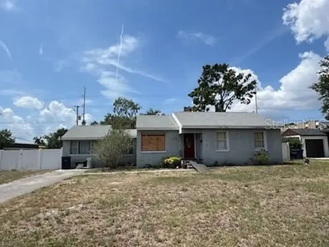 2102 W Ferris Avenue Tampa FL 33603