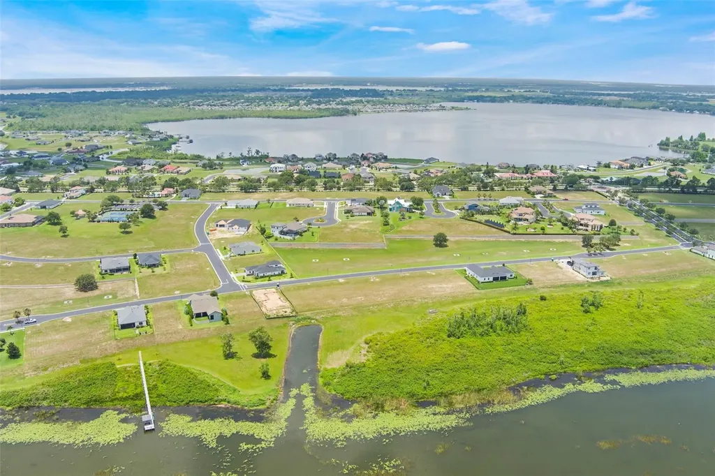 215 Blazing Star Avenue Lake Alfred FL 33850