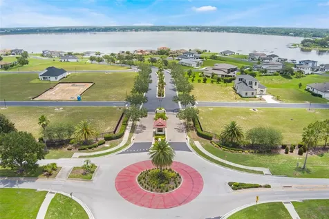 215 Blazing Star Avenue Lake Alfred FL 33850