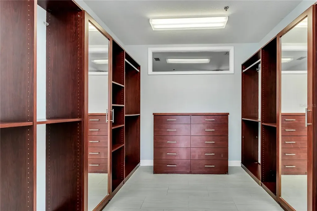 151 E Washington Street Orlando FL 32801