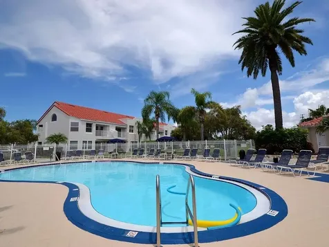 6073 Bahia Del Mar Boulevard St Petersburg FL 33715
