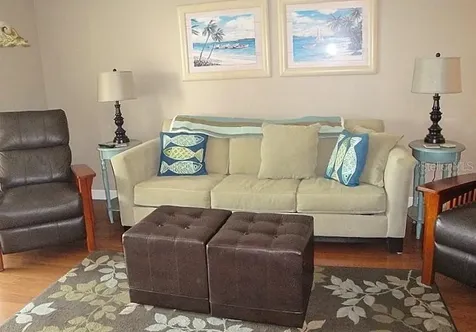 6073 Bahia Del Mar Boulevard St Petersburg FL 33715