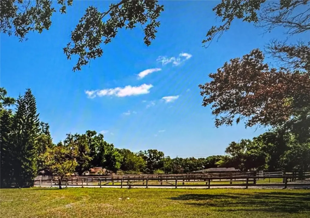 10520 Henderson Road Tampa FL 33625