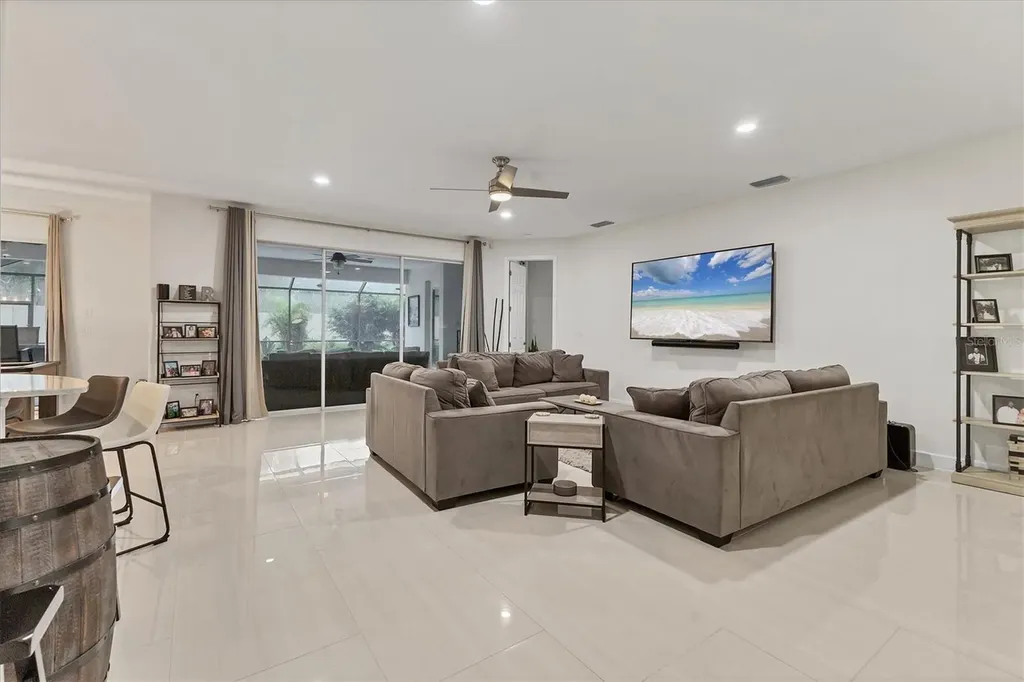 7119 67th Terrace E Bradenton FL 34203