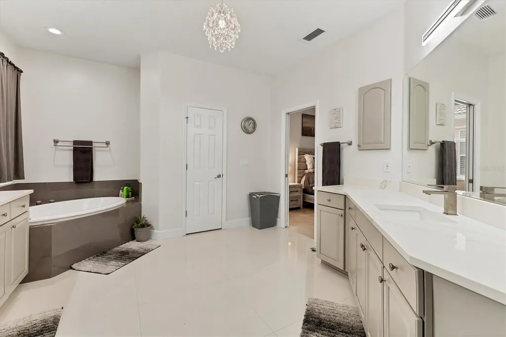 7119 67th Terrace E Bradenton FL 34203