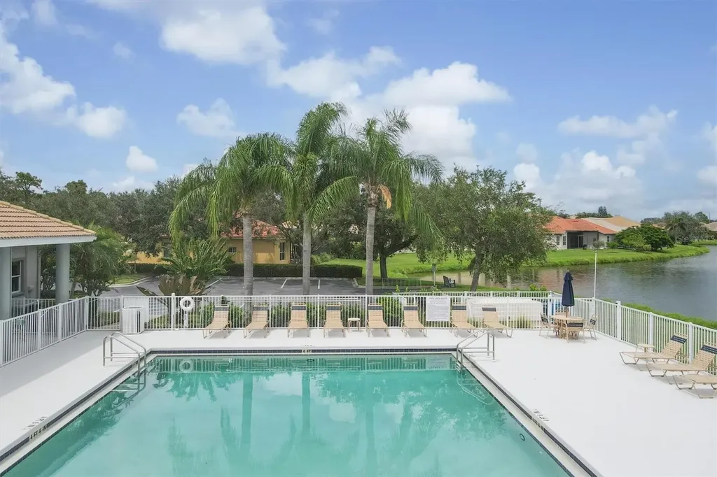 7119 67th Terrace E Bradenton FL 34203