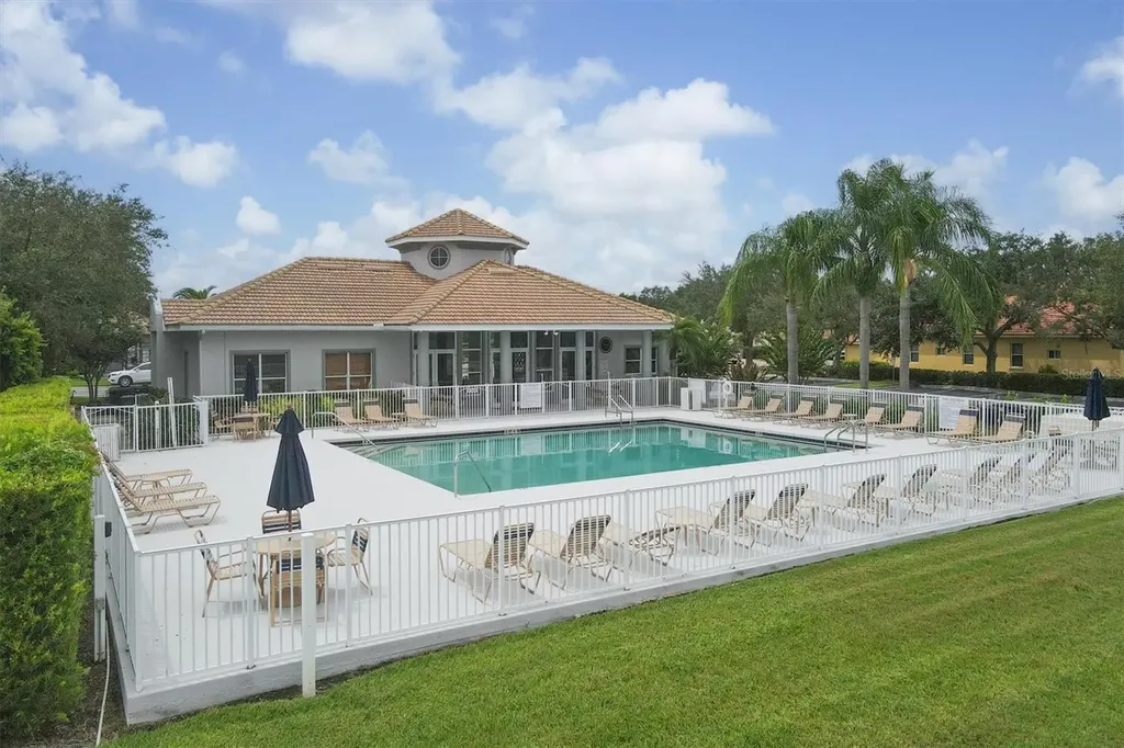 7119 67th Terrace E Bradenton FL 34203