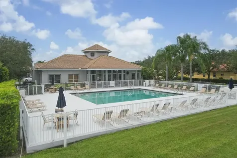 7119 67th Terrace E Bradenton FL 34203