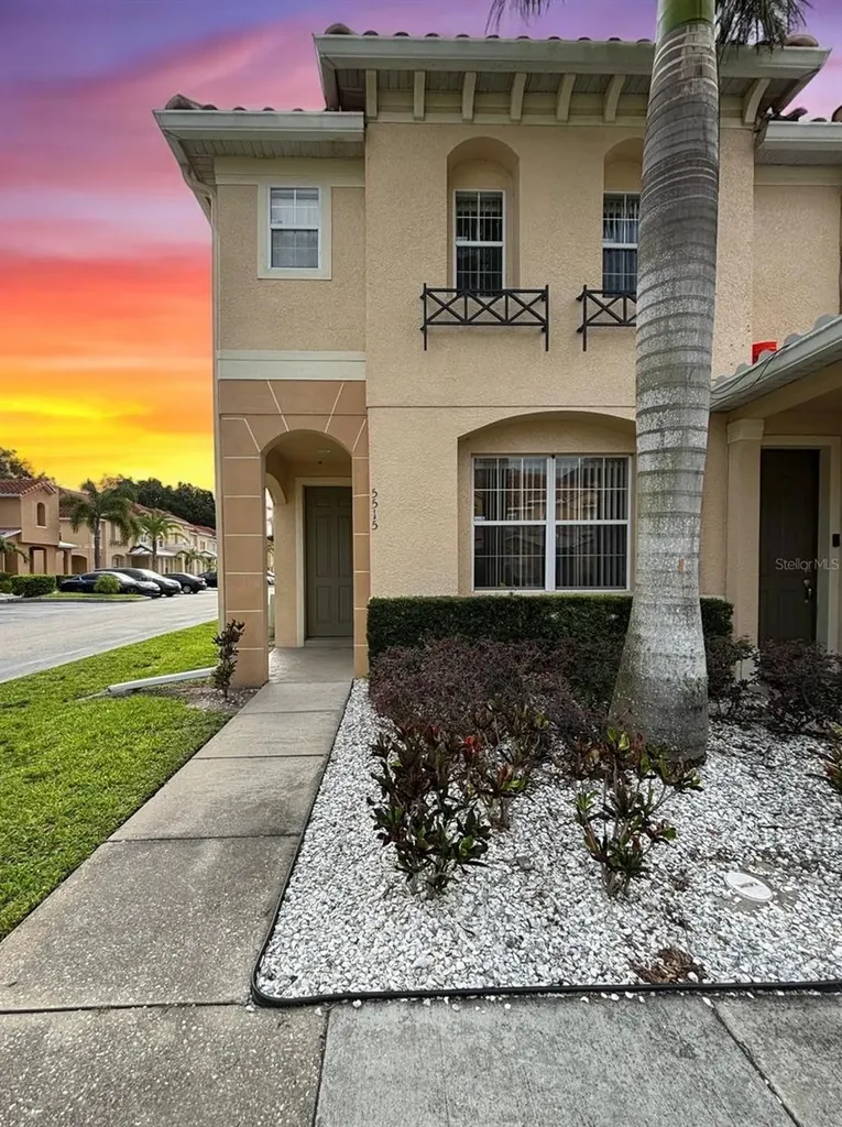 5515 Paradise Cay Circle Kissimmee FL 34746