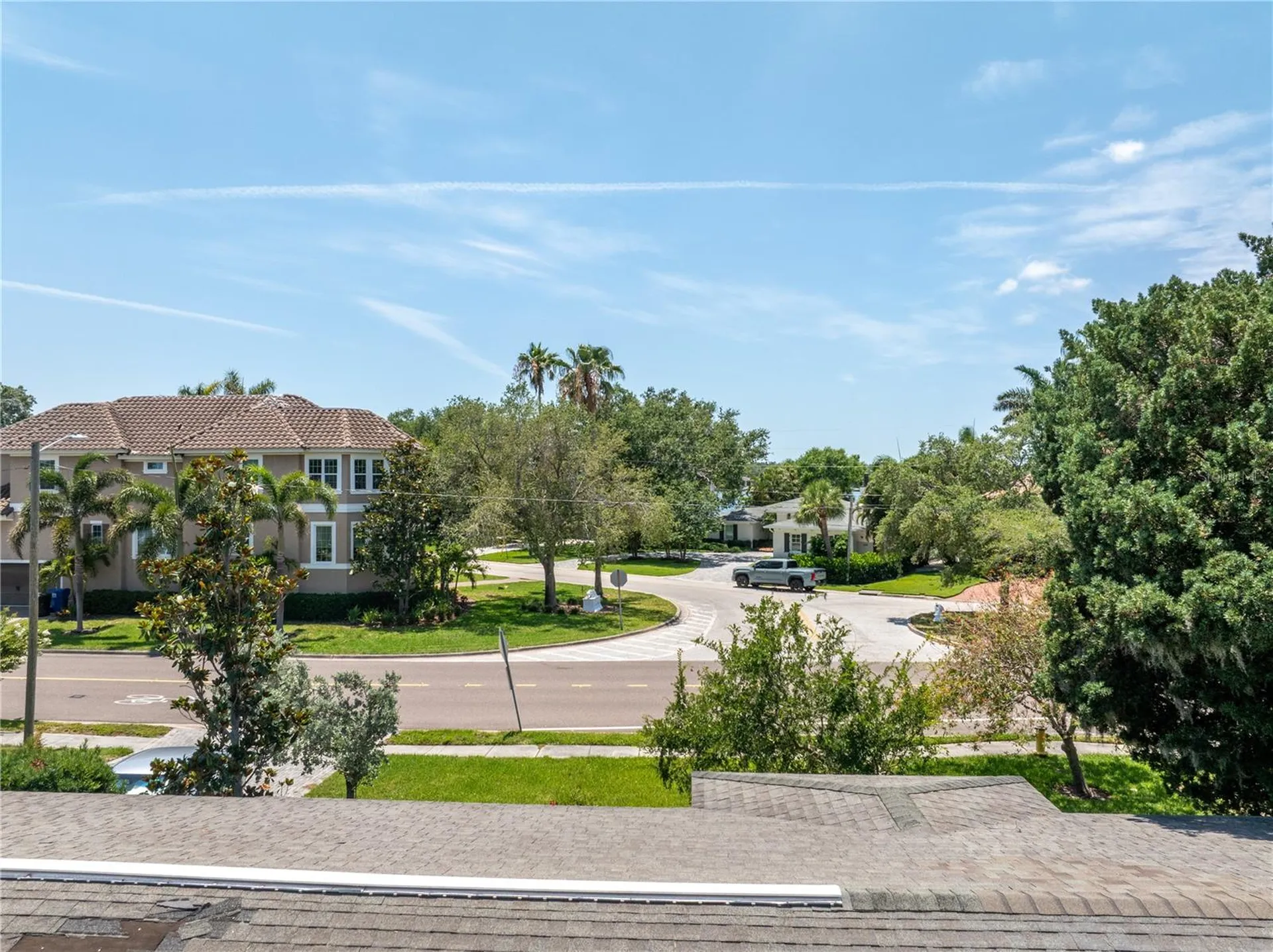 167 Almedo Way NE St Petersburg FL 33704