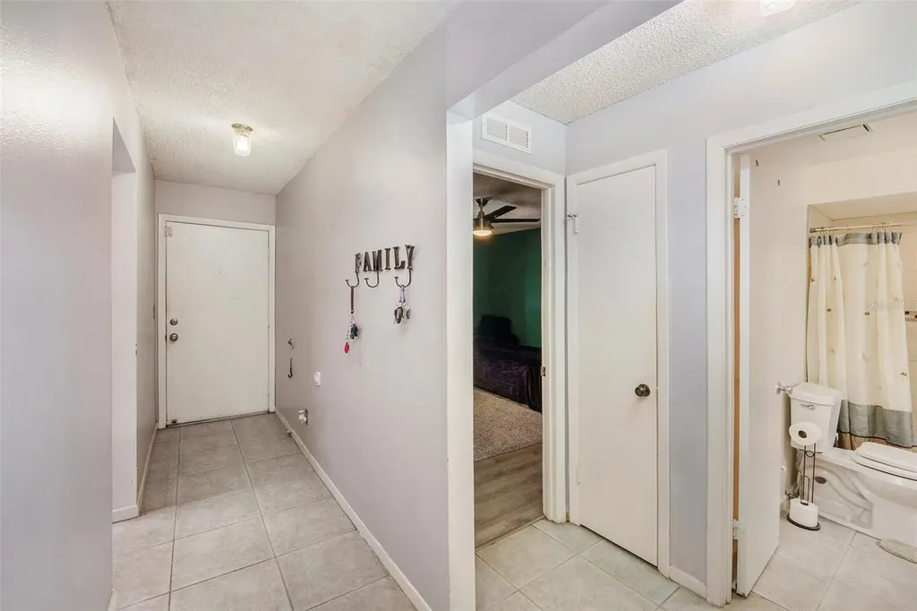 6346 Bonnie Bay Circle N Pinellas Park FL 33781