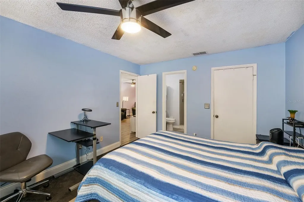 6346 Bonnie Bay Circle N Pinellas Park FL 33781