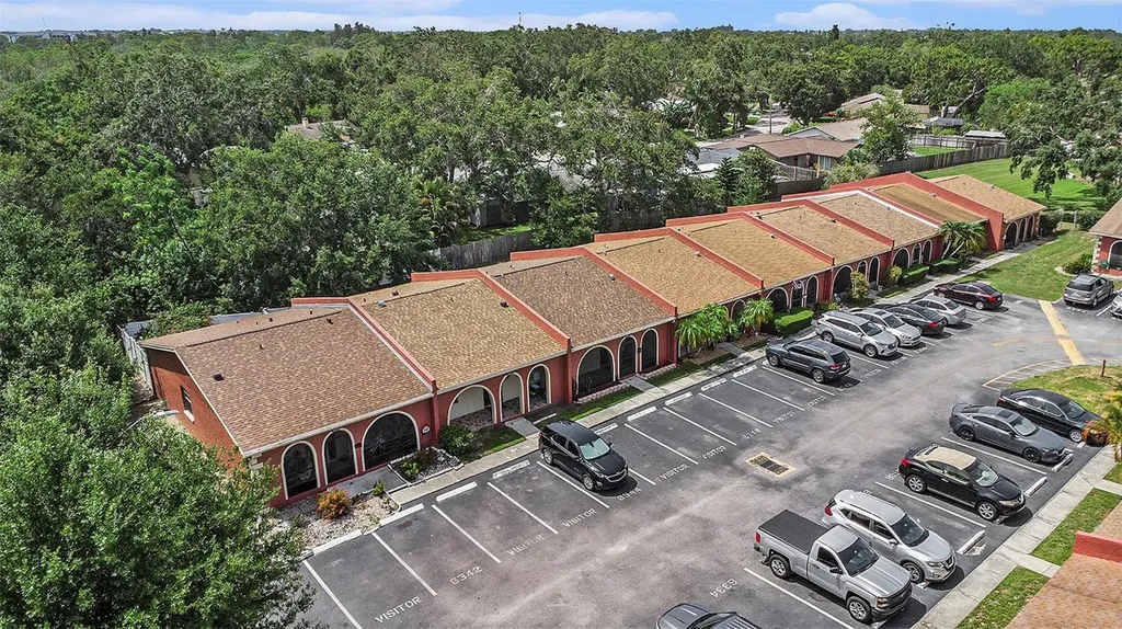 6346 Bonnie Bay Circle N Pinellas Park FL 33781