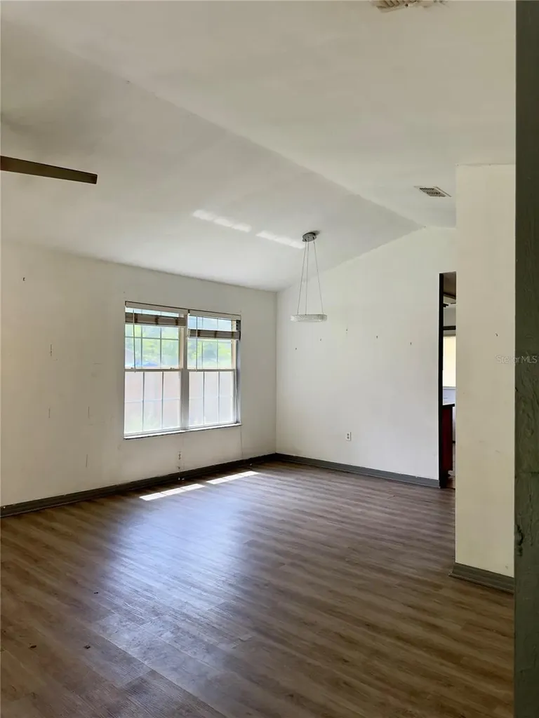 930 NE 14th Avenue Trenton FL 32693