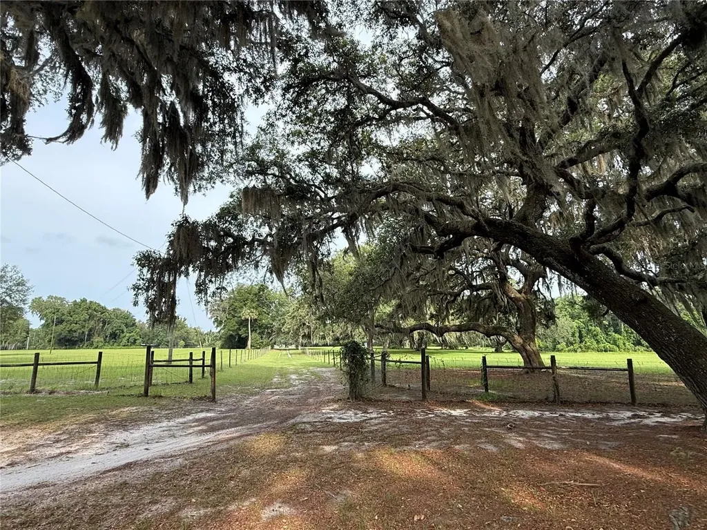 1360 S State Road 19 Palatka FL 32177