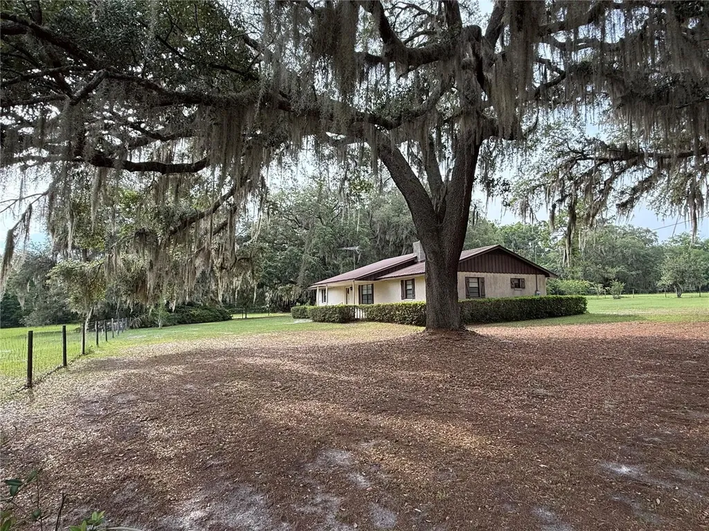1360 S State Road 19 Palatka FL 32177