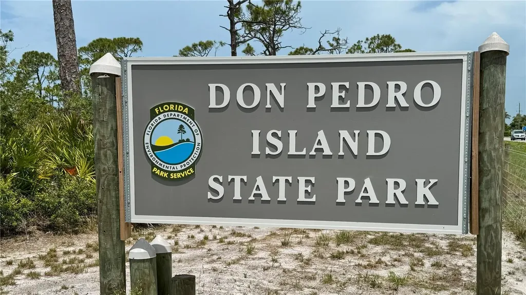 10521 Amberjack Way Englewood FL 34224