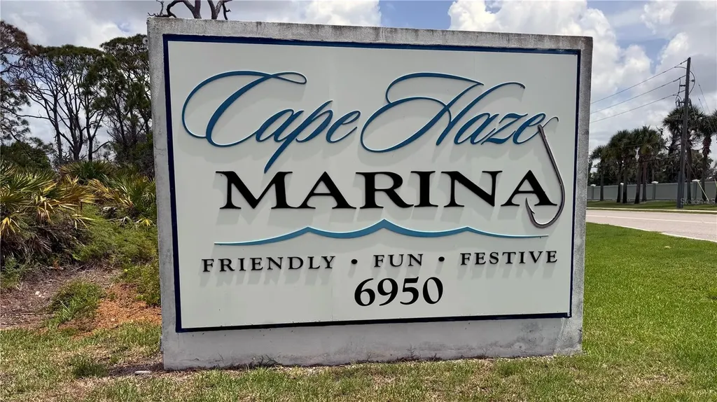 10521 Amberjack Way Englewood FL 34224