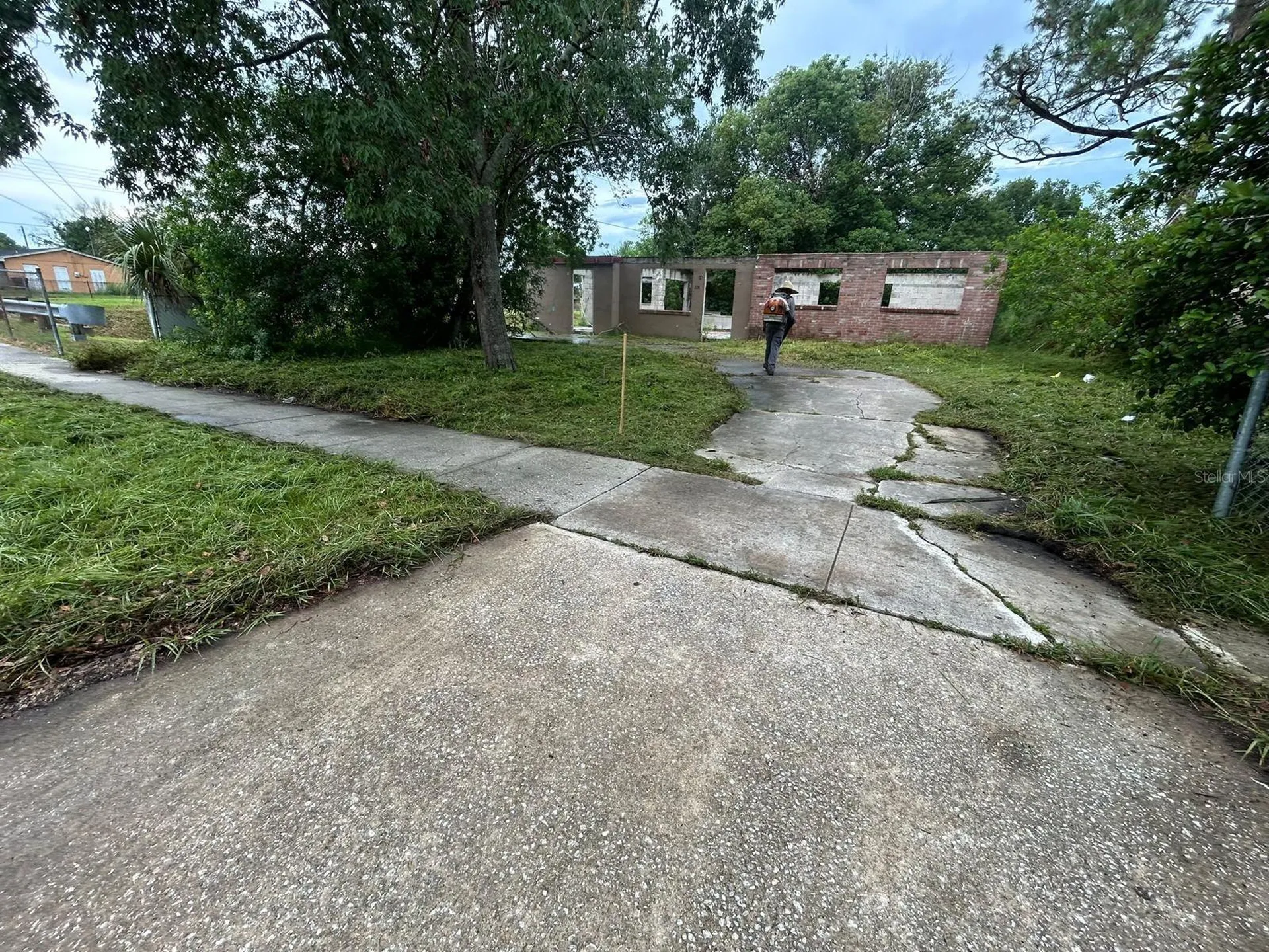 2260 Willie Mays Parkway Orlando FL 32811