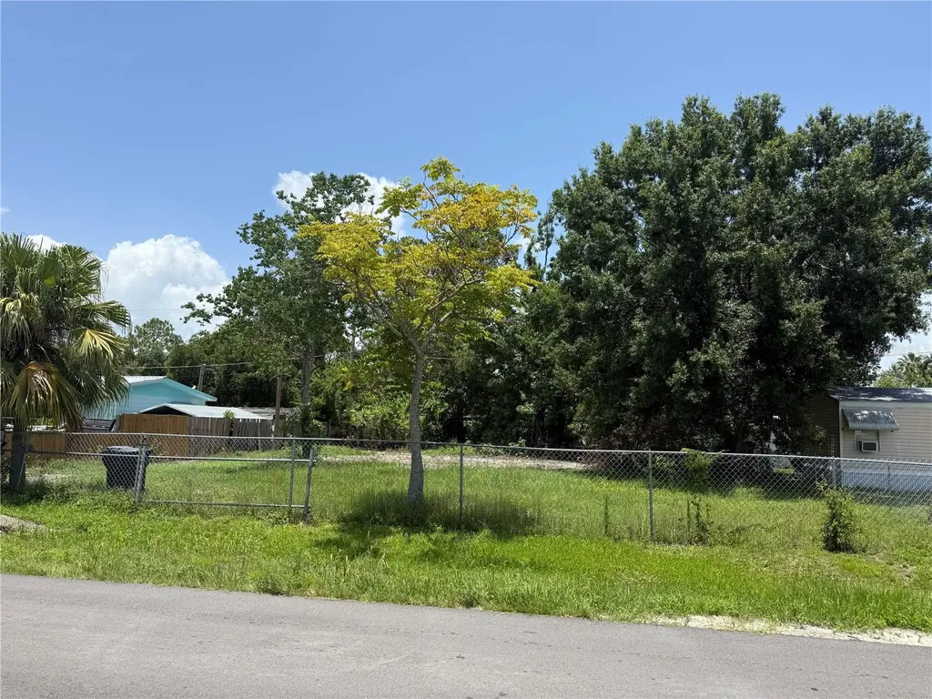 7018 S 51st Avenue Tampa FL 33619