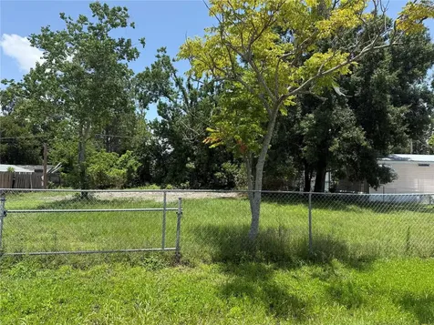 7018 S 51st Avenue Tampa FL 33619