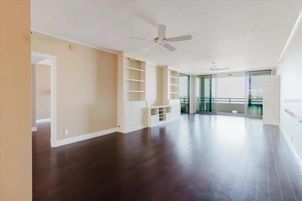 1255 N Gulfstream Avenue Sarasota FL 34236