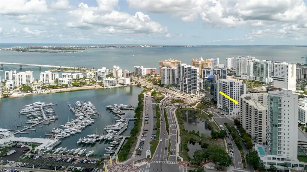 1255 N Gulfstream Avenue Sarasota FL 34236