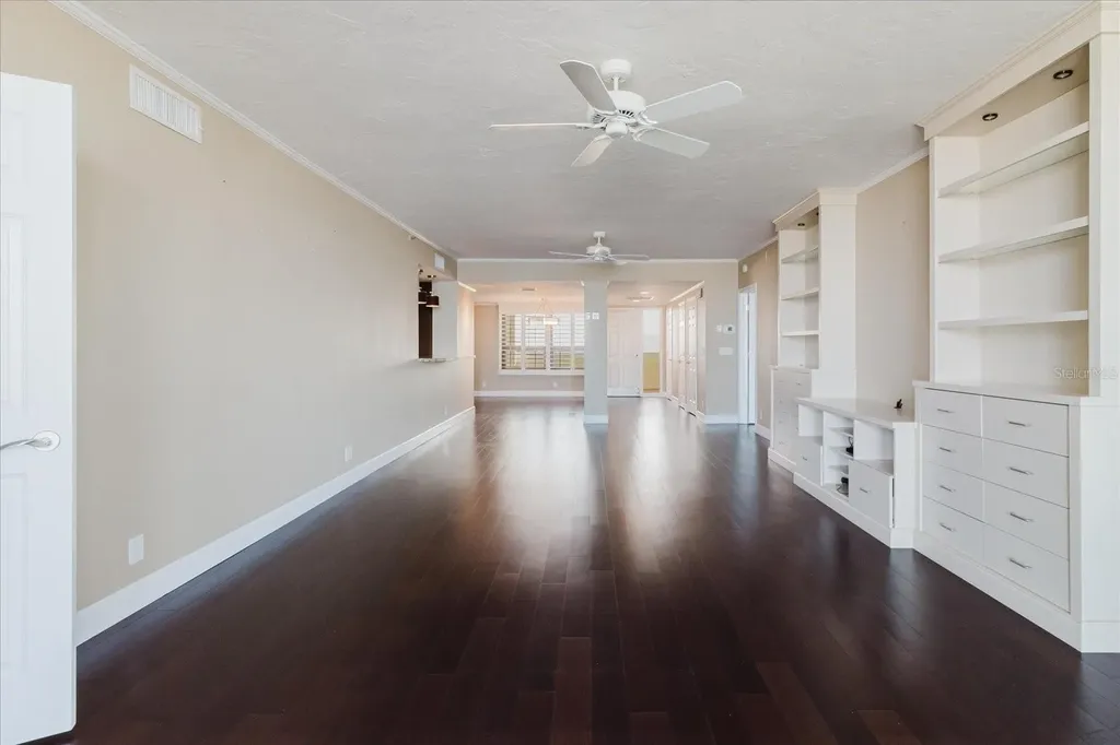 1255 N Gulfstream Avenue Sarasota FL 34236