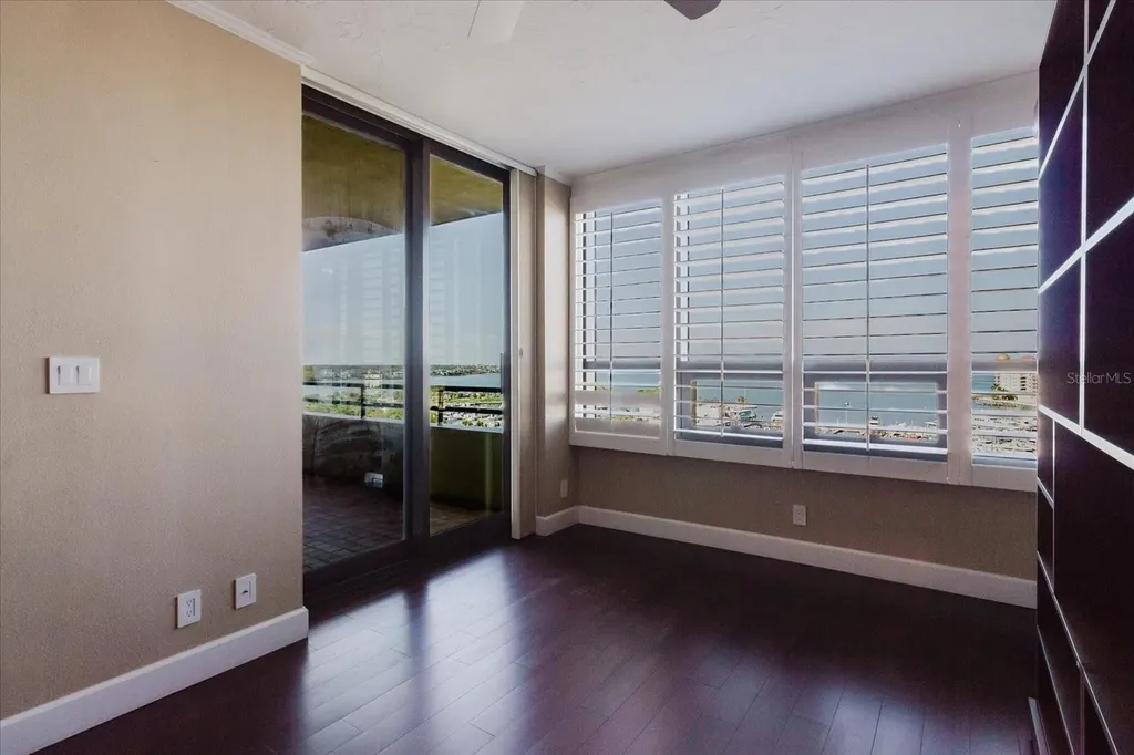 1255 N Gulfstream Avenue Sarasota FL 34236