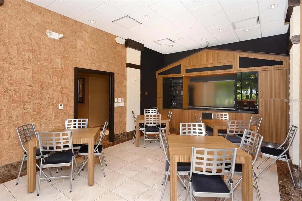 1255 N Gulfstream Avenue Sarasota FL 34236