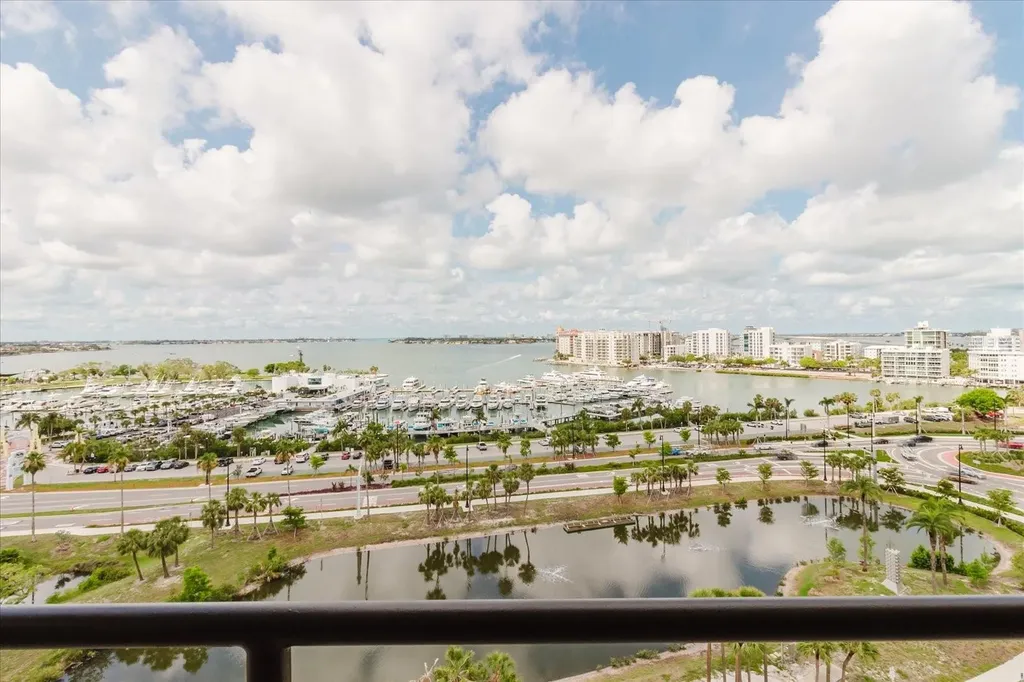 1255 N Gulfstream Avenue Sarasota FL 34236